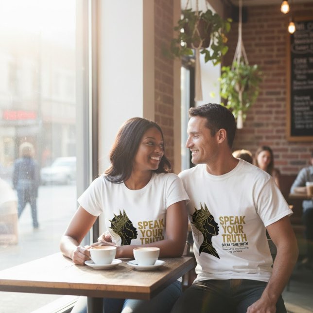 Camiseta Sovereign Truth Graphic Tee – Ancestral Gold Editi (Criador carregado)