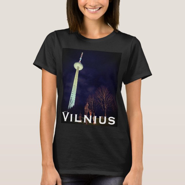 Camiseta Soviet Era Icon, Modern Day Vibe: Vilnius TV Tower (Frente)