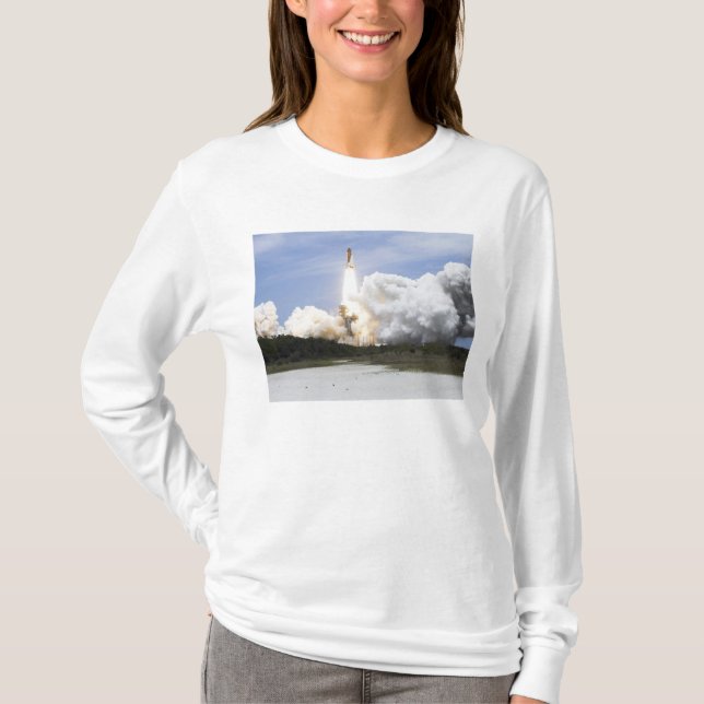Camiseta Space Shuttle Atlantis levanta 28 (Frente)
