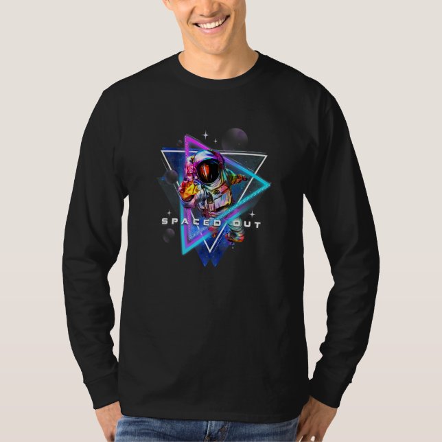 Camiseta Spaced Out Astronaut Aesthetic Vaporwave Outer Spa (Frente)