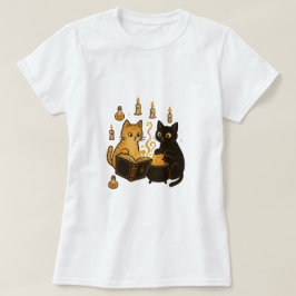 Camiseta Spellbook & Cauldron Cats T-Shirt