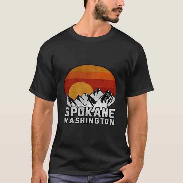 Camiseta Spokane Washington Retro Mountain Sunset Design (Frente)