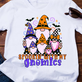 Camiseta "Spookin" Com Meus Gnomos: Amigos do Dia das Bruxa