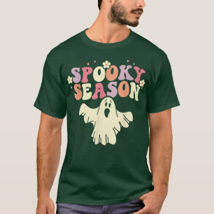 Camiseta Spooky Season Retro Groovy Halloween Ghost Costume