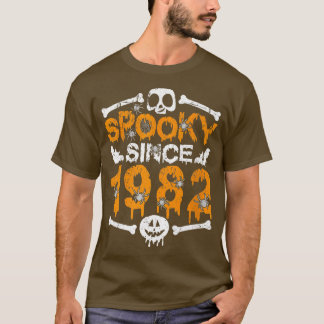 Camiseta Spooky Since 1982 Scary Skeleton 40th Birthday Hal