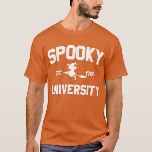 Camiseta Spooky University Criou 1786 Witch U Spooky