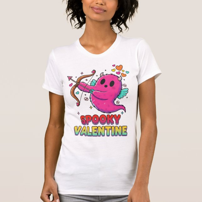 Camiseta Spooky Valentine Tee for Horror-Lovers in Love (Frente)