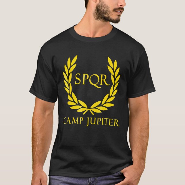 Camiseta Spqr Senatus Populus Que Romanus Camp Júpiter (Frente)