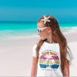 Camiseta Spring Break Trip Beach Sunset Cute Custom Girls<br><div class="desc">Esta camiseta giratória de palmeiras tropicais é perfeita para uma viagem de férias de primavera ou um navio de cruzeiro divertido para tirar férias com a família. Personalize um conjunto de t-shirts personalizadas para o seu grupo a ir à praia ou a uma reunião de família ilha.</div>