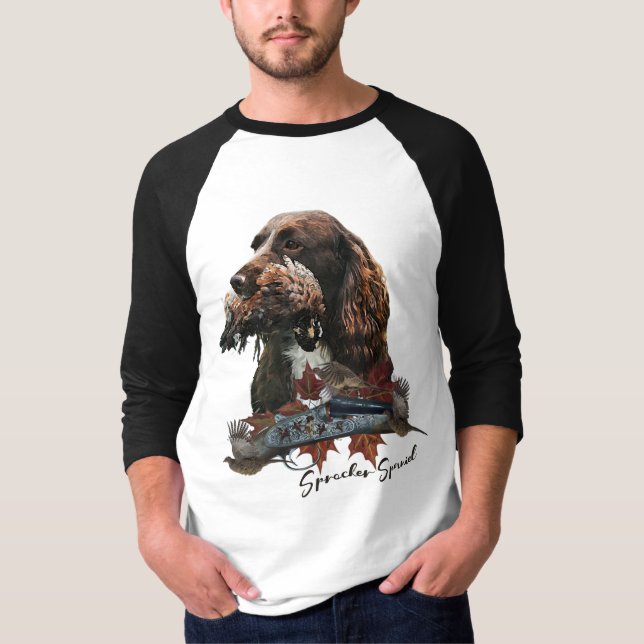 Camiseta Sprocker Spaniel, Arte de cães-Arma (Frente)