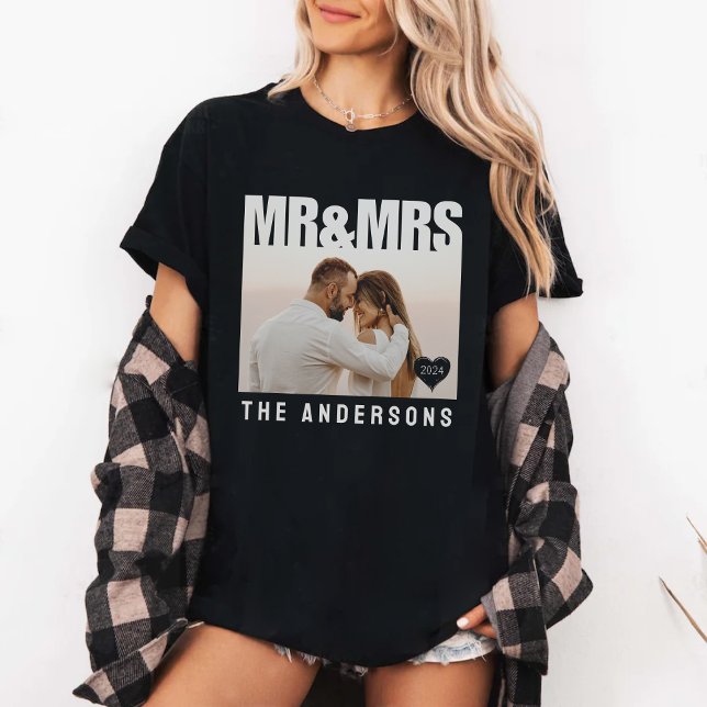 Camiseta Sr. e Sra. Foto Bloquear Nomes de Aniversário do C (Mr & Mrs Photo Block Heart Anniversary Names Black T-Shirt
)