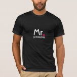 Camiseta Sr. t-shirt - t-shirt de nome personalizado<br><div class="desc">"mr and mrs", "dele e dela", "dele e dela", "mr e mrs", "mr & mrs", "dele e dela", casais, casal, set, par, noiva, noiva, dele, dela, mr, mr, senhora, senhorita, senhorita, senhorita, senhorita, senhoras, senhoras, na moda, , casada, "recem casados casamento, casamento, noivado, noivo, noivo, texto, "preto e branco", personalizável,...</div>