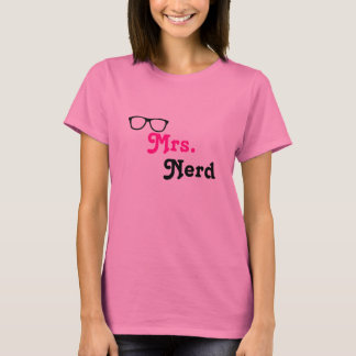 Camiseta Sra. Nerd Tee
