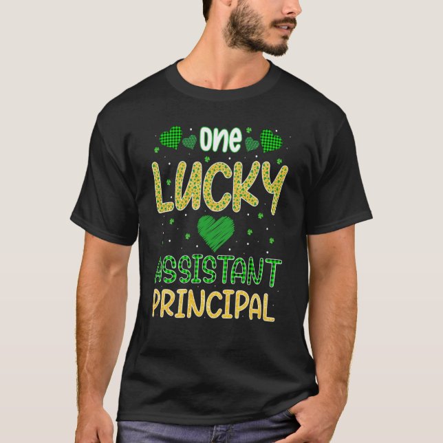 Camiseta St Patrick One Lucky Assistant Principal Saint Pat (Frente)