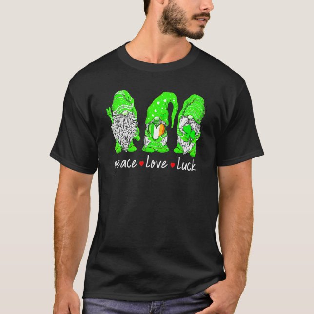 Camiseta St Patrick's Day Gnome Peace Love Luck Heart Shamr (Frente)