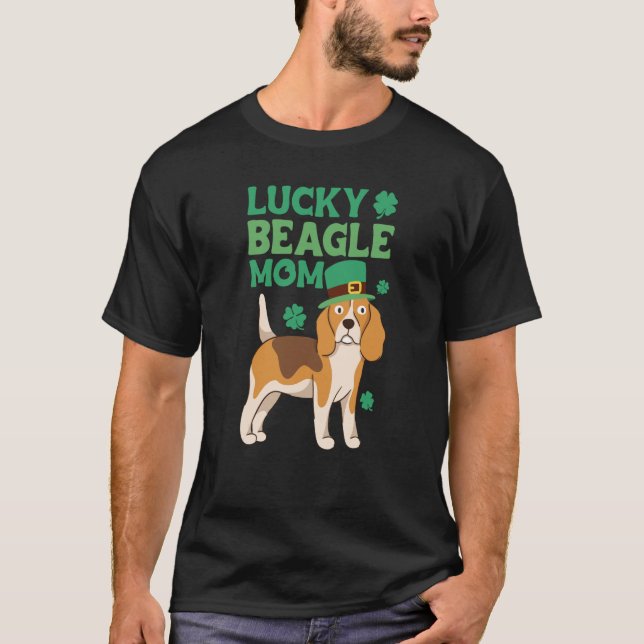 Camiseta St Patrick's Day Lucky Beagle Mom (Frente)
