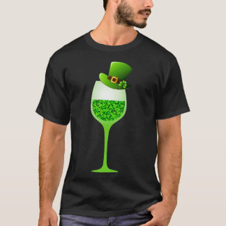 Camiseta St. Patricks Shamrock Vidro Bebendo