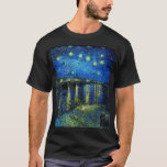 Camiseta Starry Night Over the Rhone por Vincent Van Gogh<br><div class="desc">Starry Night Over the Rhone,  por Vincent Van Gogh. Esta é uma antiga obra-prima do pintor mestre holandês Vincent Van Gogh. Esta pintura fina tem uma cor bela,  vibrante e saturada. Vincent Van Gogh era um pintor impressionista holandês. Esta pintura foi pintada nas margens de Rhone,  na França.</div>