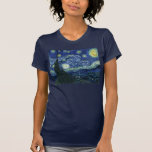 Camiseta Starry Night Vincent van Gogh Fine Art Painting<br><div class="desc">Vincent van Gogh (holandês, 1853 - 1890) Starry Night, 1889, Oil on canvas Unframed: 73 × 92 cm (28, 7 × 36, 2 pol) Esta pintura mostra a vista da janela virada para leste da sala de asilo de Van Gogh na Santo-Rémy-de-Provence Ele acrescentou uma vila idealizada. Está na coleção...</div>
