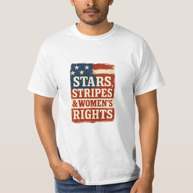 Camiseta Stars, Stripes & Women’s Rights Distressed Flag (Frente)