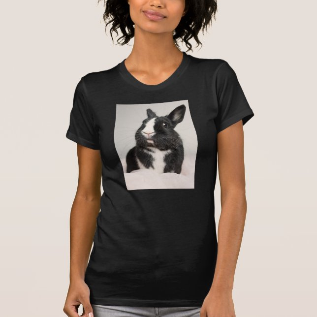 Camiseta Startled Black and White Bunny Rabbit (Frente)
