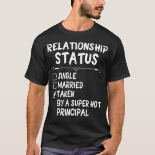 Camiseta Status do Relacionamento Não Solteiro Tomado Por S