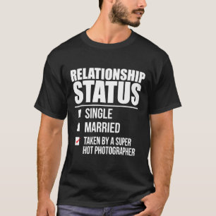 Camiseta Status do Relacionamento Obtido por Super Hot Phot