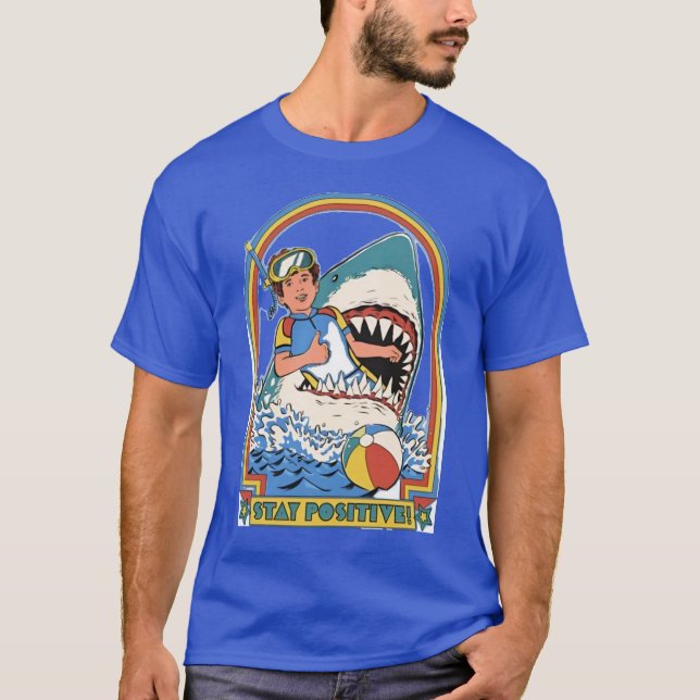 Camiseta Stay Positive – Funny Retro Diver in Shark’s Mouth (Frente)
