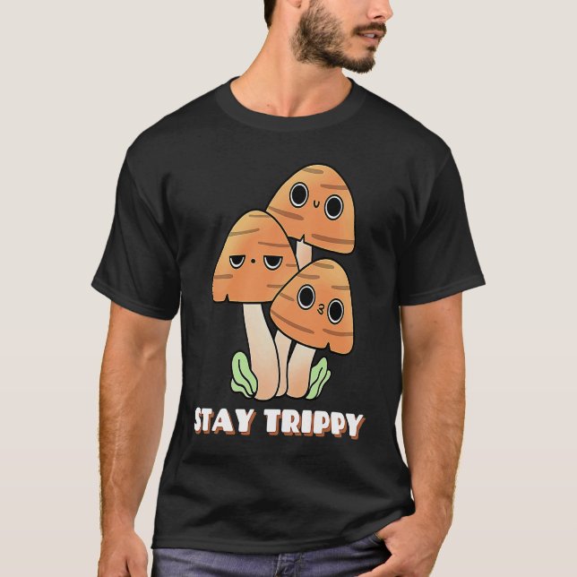 Camiseta Stay Trippy Mushrooms Face Happy Trip Psychedelic  (Frente)