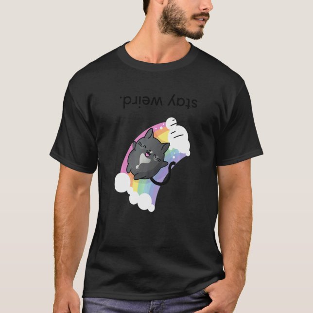 Camiseta Stay Weird Upside Down Tuxedo Cat and Rainbow (Frente)
