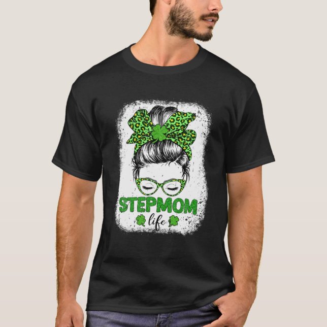 Camiseta Stepman Clover Messy Bun Leopard Rua Engraçado Pat (Frente)