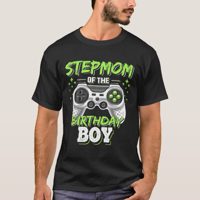 Camiseta Stepman Do Vídeo Da Família Birthday Boy Matching  (Frente)
