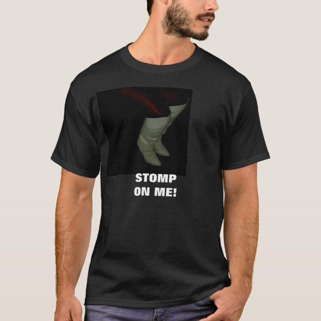 CAMISETA STOMP EM MIM! (Frente)