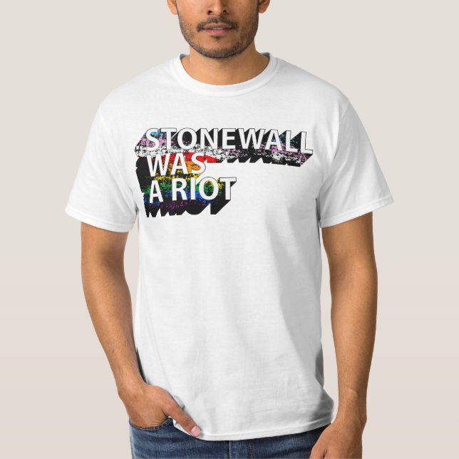 CAMISETA STONEWALL FOI UM RAIO (Frente)