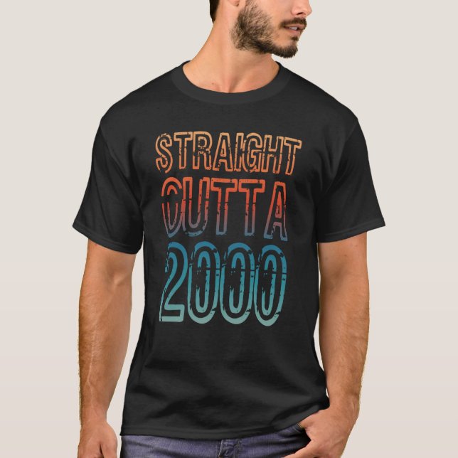 Camiseta Straight Outta 2000 (Frente)