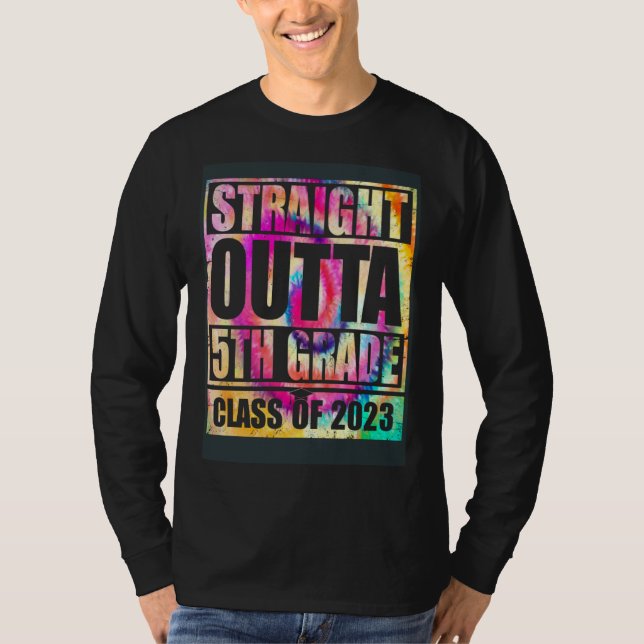 Camiseta Straight Outta 5th Grade Great Graduation   1 (Frente)