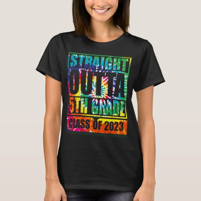 Camiseta Straight Outta 5th Grade Great Graduation   2 (Frente)
