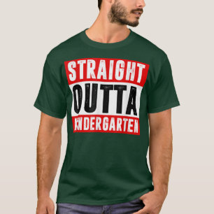 Camiseta Straight Outta Kindergarten Class Of 2022 Student