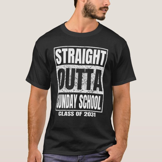 Camiseta Straight Outta Sunday School Class of 2031 Funny G (Frente)