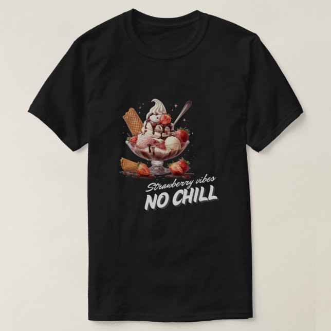 Camiseta Strawberry Vibes Black T Shirt (Frente do Design)