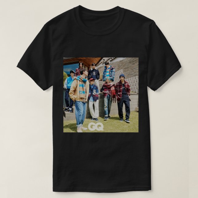 Camiseta Stray Kids GQ SKZ kpop to8 bang chan lee know chan (Frente do Design)