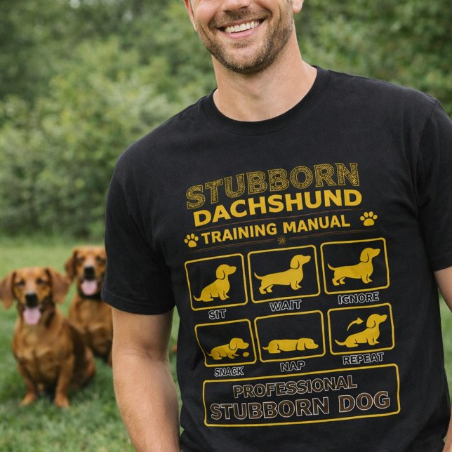 Camiseta Stubborn Dachshund Training Manual Retro Dog Art (Criador carregado)