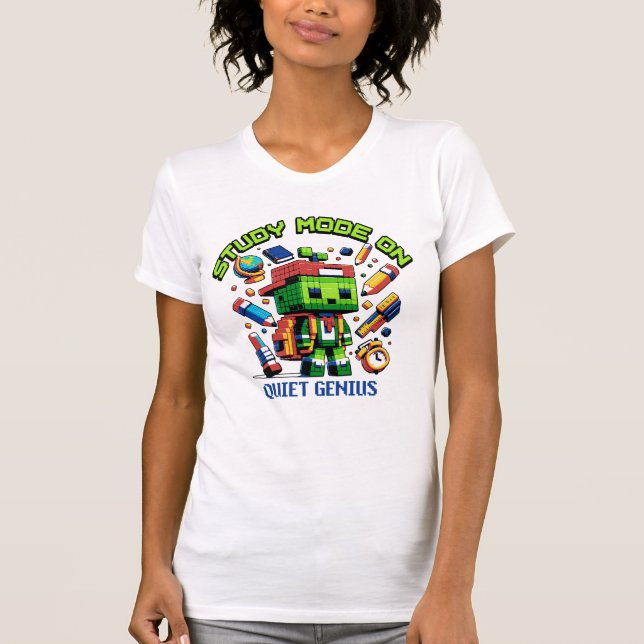 Camiseta Study Mode On Gamer Pixel Art Boy - Quiet Genius  (Frente)