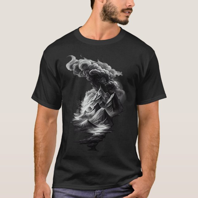 Camiseta Stunning Mountain and Cloud in Black and White (Frente)