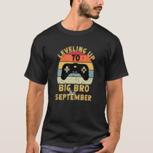 Camiseta Subindo de Nível Irmão Mais Velho Setembro Estilo