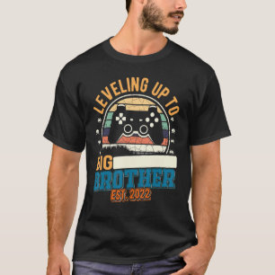 Camiseta Subindo de Nível Para Irmão Est. 2022 Jogos Gamer