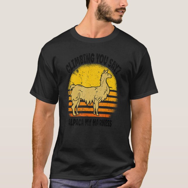 Camiseta Subindo Você Diz Alpaca Minha Harness (Frente)