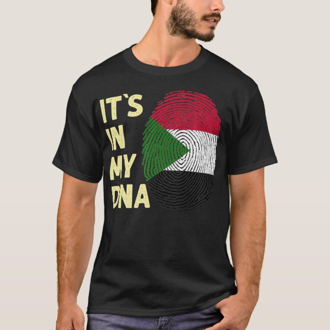 Camiseta Sudão no meu DNA Equipe de bandeira sudanesa ameri (Frente)
