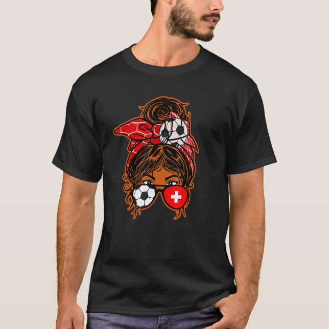 Camiseta Suiça de Futebol de Cabelo Castanho de Pele (Frente)