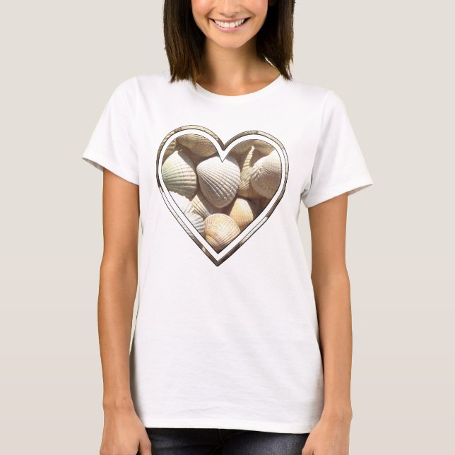 Camiseta Summer Beach Life, Heart with Seashells (Frente)
